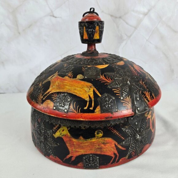 Vintage Round Middle Eastern Wooden Spice Box Hand Carved Hand Painted - Picture 4 of 16